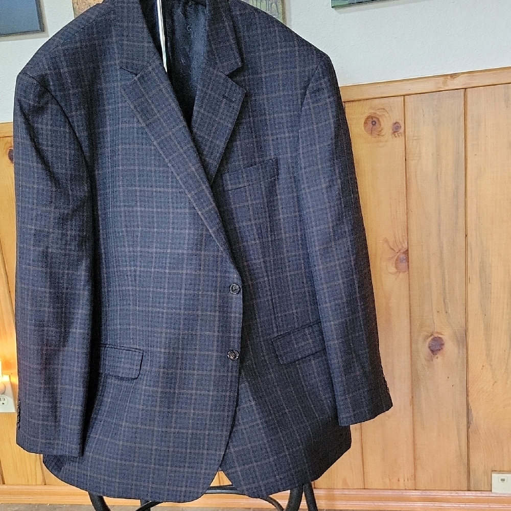 Blue Sport Coat with Windowpane Pattern and Notch Lapels